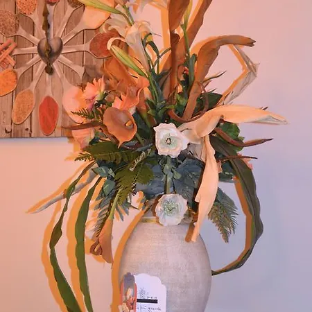 לינה וארוחת בוקר Dei Fiori 3*