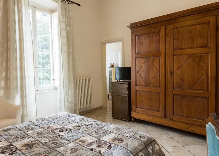 Dei Fiori Nocleg ze śniadaniem